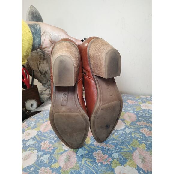 Frye Women's Ankle Boots Size 8.5M Cognac "Judith" Soft Leather Double Zip EUC - Picture 10 of 15